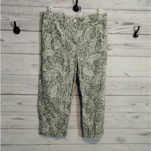 "Talbot" woman's cropped pants or capris - Picture 1 of 8